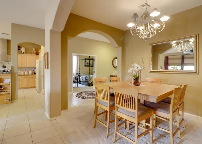 Private Pool + Perks: Golf Getaway Ferienhaus *