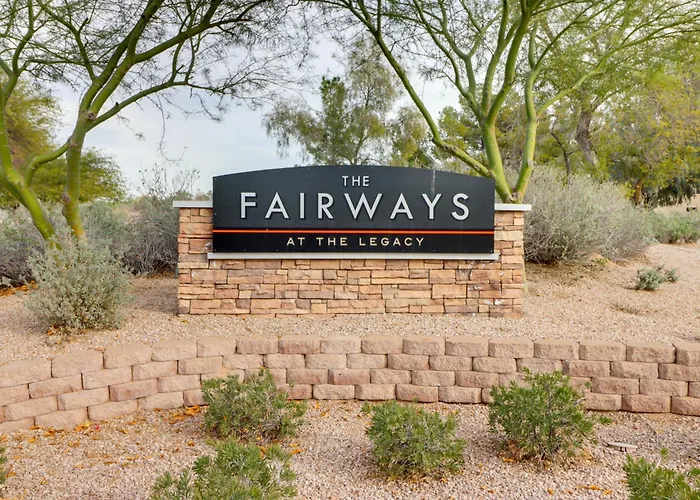 Ferienhaus Private Pool + Perks: Golf Getaway *